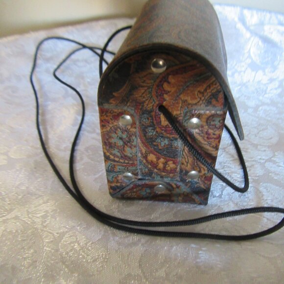 Hard shell Tiny purse - Picture 7 of 7